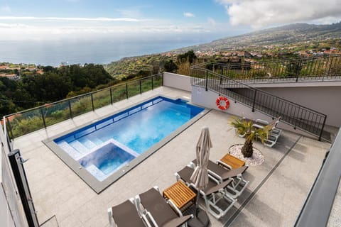 Patio, View (from property/room), Sea view, Swimming pool, sunbed
