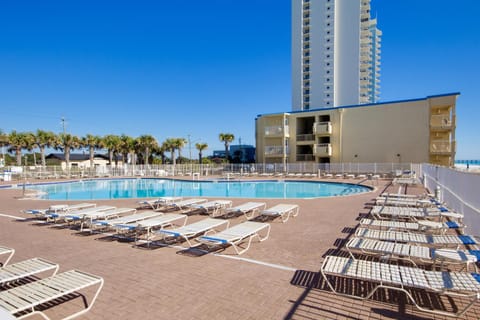 CORNER UNIT! Beach Views! FREE WIFI! 3-Bed, 3-Bath! Sleeps 9! House in Panama City Beach