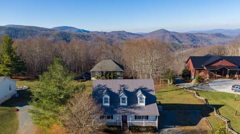 Petes Alpine Retreat House in Seven Devils