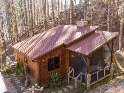 Doe Run Cottage at Eagles Nest House in Watauga