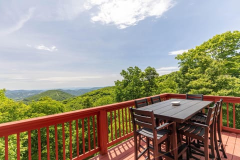 Carolina Lookout House in Brushy Fork