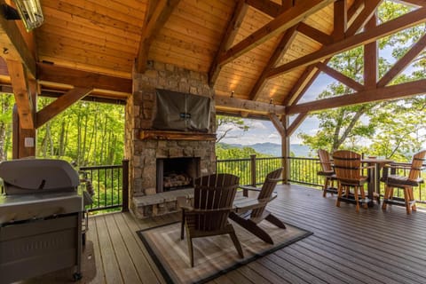 The Refuge at Eagles Nest House in Beech Mountain