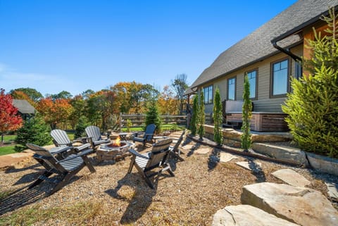 Soaring Hawk Lodge at Eagles Nest House in Beech Mountain