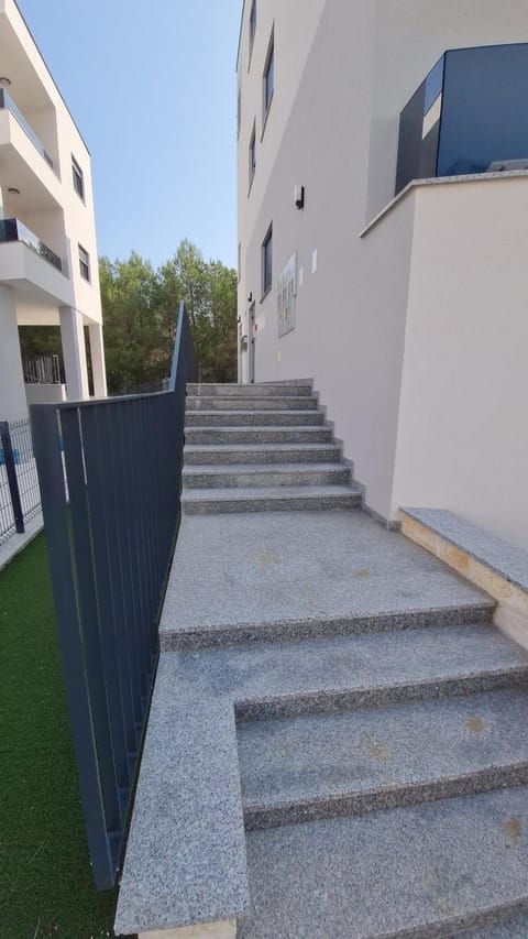 New Apartment Danijela, garden and garage place Apartment in Šibenik