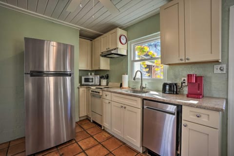 Palm Harbor Vacation Rental, Walk to Crystal Beach House in Crystal Beach