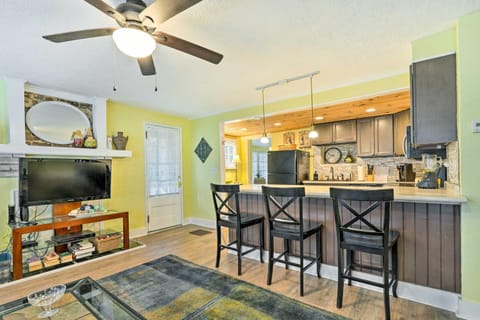 Johnson City Vacation Rental 1 Block to ETSU House in Johnson City