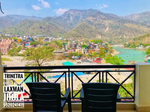 Natural landscape, View (from property/room), Balcony/Terrace, City view, Lake view, Mountain view, River view
