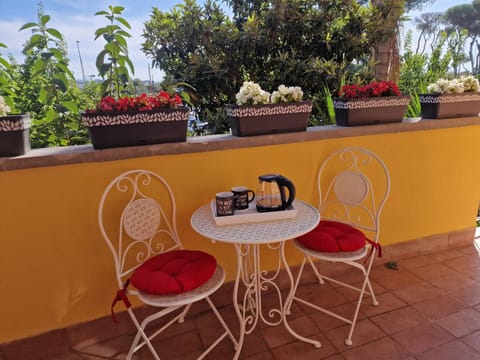 Patio, Garden, Coffee/tea facilities, View (from property/room), Balcony/Terrace, Dining area