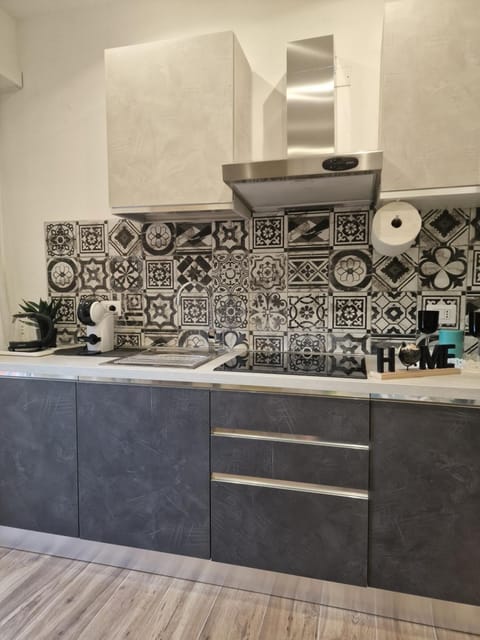 Food close-up, Food close-up, Kitchen or kitchenette, stove, kitchen, kitchen