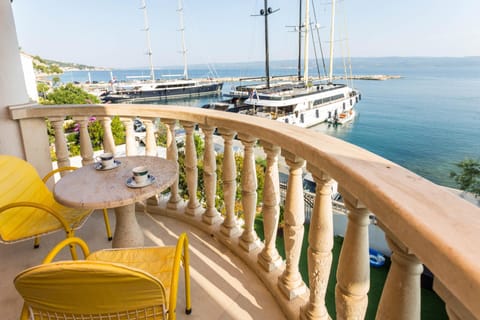 Balcony/Terrace, Seating area, Sea view