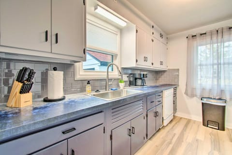 Pet-Friendly Uptown Normal Home Steps to ISU House in Normal