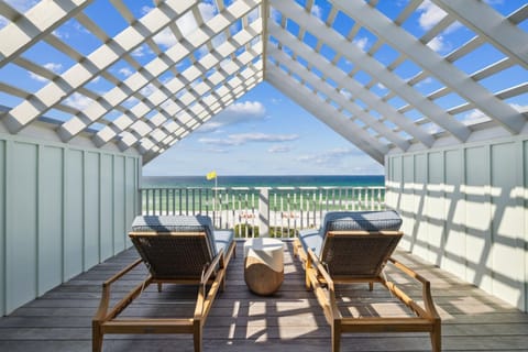 "Sea Dream" Beach Front Luxury Home in WaterColor - 4BR 4,5BTH home House in Seaside