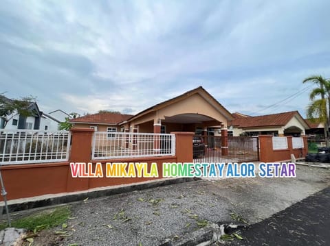 Property building, Day