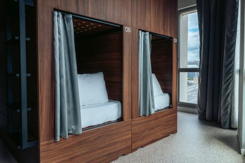 bunk bed