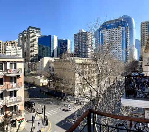 Property building, Day, Neighbourhood, City view, Street view, Location