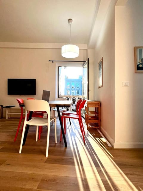 Happy Family Apartments Lanterna Apartment in Genoa