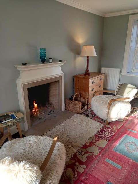 Riverside House House in England