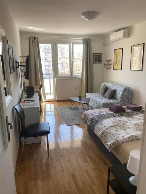 Living room, Bedroom