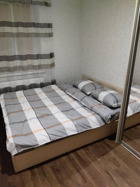 Bed, Bedroom, wardrobe
