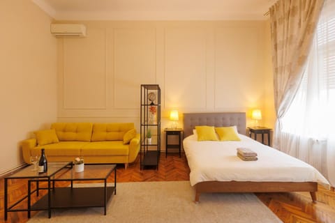 Living room, Bedroom