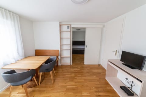 Living room, Seating area, Evening entertainment