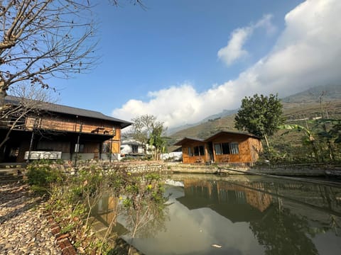 Fishing, View (from property/room), Photo of the whole room, Inner courtyard view