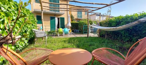 Property building, Patio, Garden, Garden view