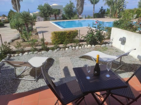 Garden view, Pool view