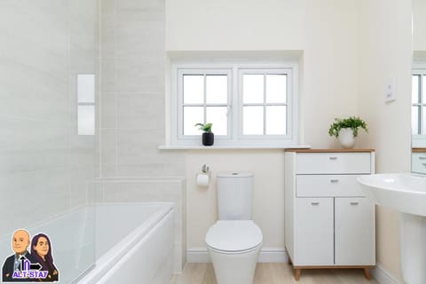 Toilet, Bathroom, Bath, towels