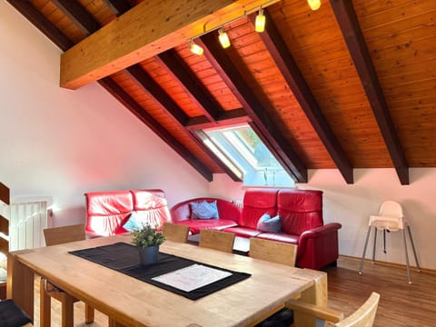 Living room, Dining area, Food