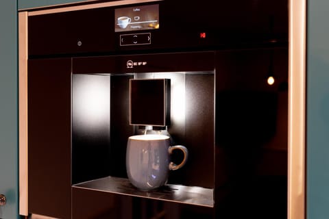 Coffee/tea facilities, Kitchen or kitchenette