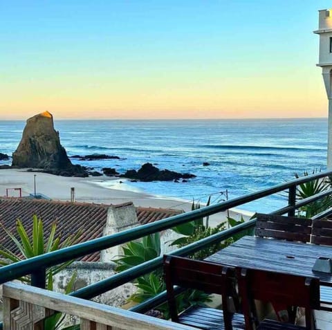 Nearby landmark, Natural landscape, Dining area, Beach, Sea view