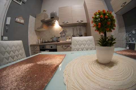 Lilly's House Apartment in Castellammare di Stabia