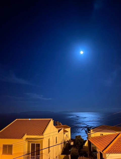 Night, Sea view