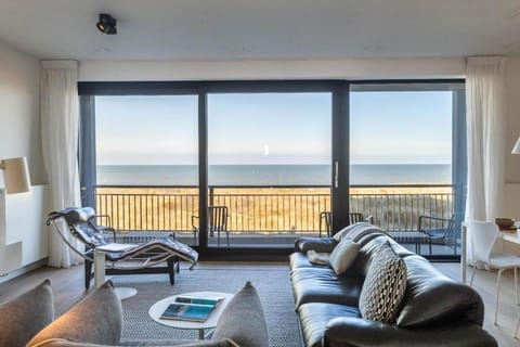 The Wave, Beach front Sea View Apartment in Zeeland, Netherlands