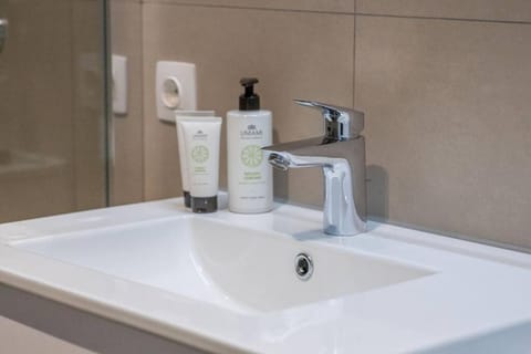 The Wave, Beach front Sea View Apartment in Zeeland, Netherlands