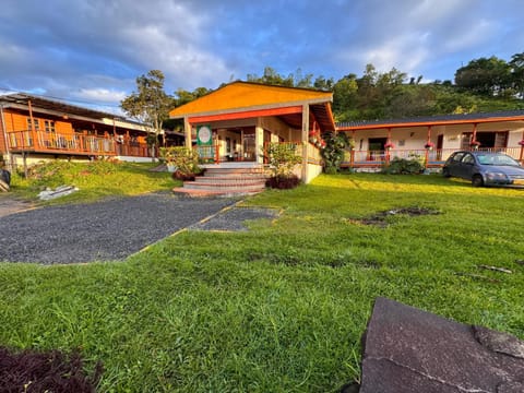Facade/entrance, Lobby or reception, Garden view