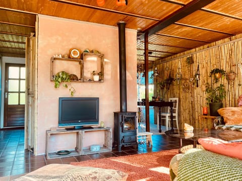 Living room, Seating area, flat iron