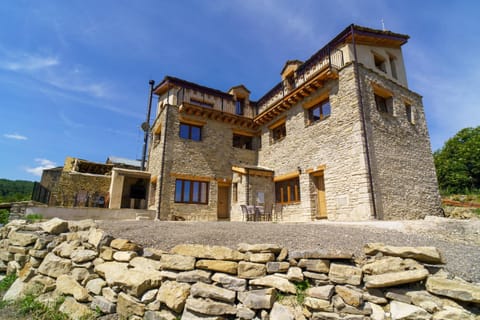 Property building, Day