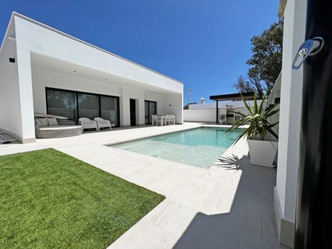 Patio, Swimming pool
