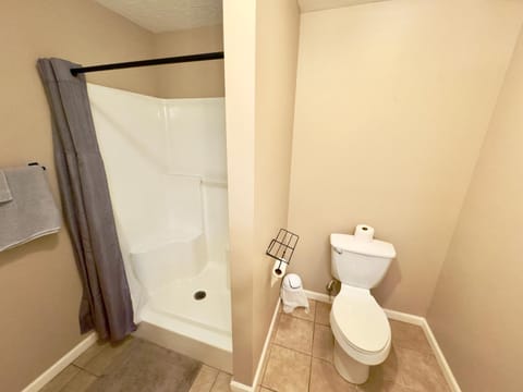 Peaceful Townhouse Near Lake House in Guntersville Lake