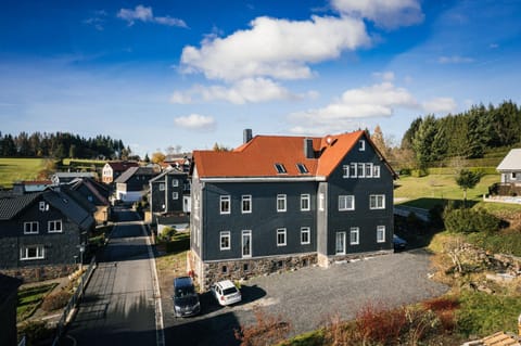 Property building, Location