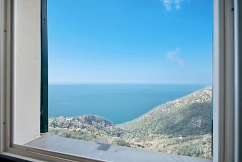 Casa mare montaretto 1 Apartment in Framura