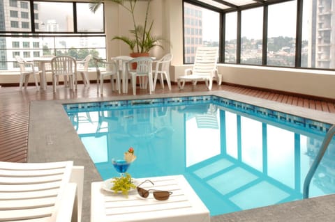 Swimming pool, Swimming pool