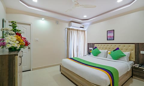 Bed, Bedroom, air conditioner