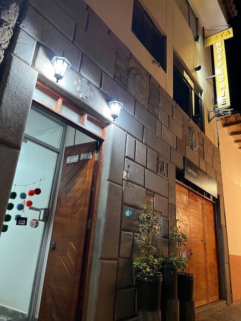 Property building, Facade/entrance, Street view