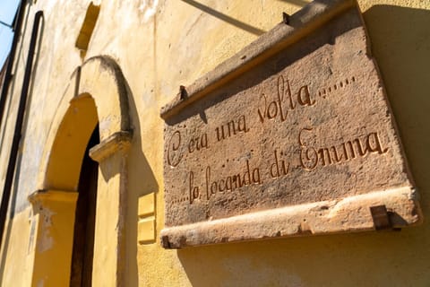 Property logo or sign