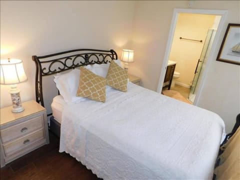 K6 outdoor dining, well equipped, family friendly House in Mallory Park