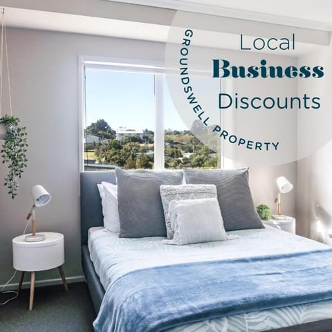 Seagreen Bach House in Raglan