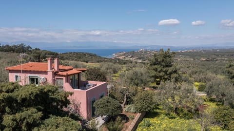 Nearby landmark, Day, Natural landscape, Mountain view, Sea view
